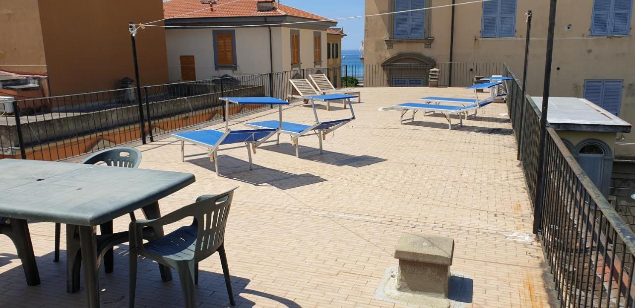 Ferienwohnung Beach Paradise Levanto Exterior foto